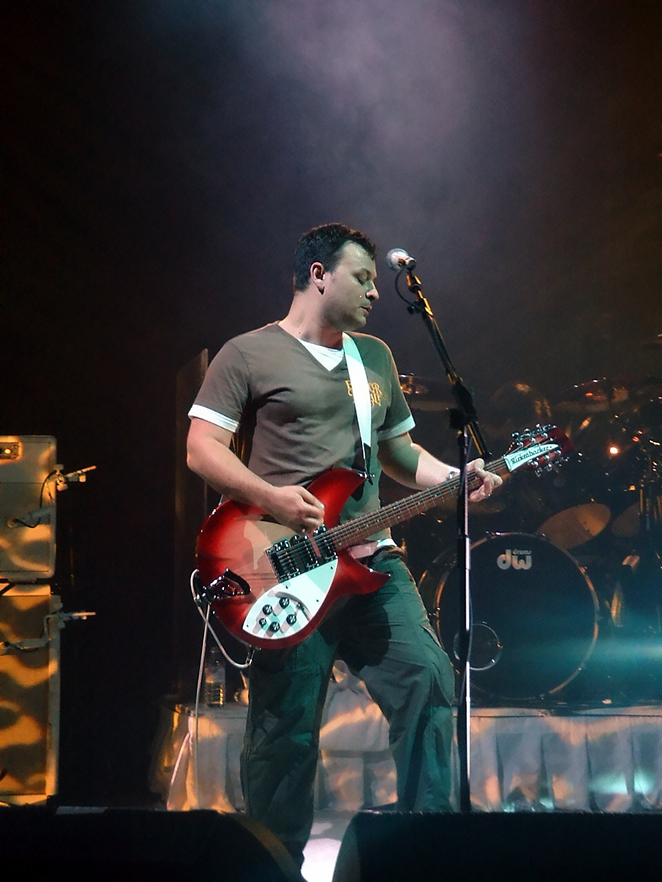 James Dean Bradfield of Manic Street Preachers playing a Rickenbacker guitar live.